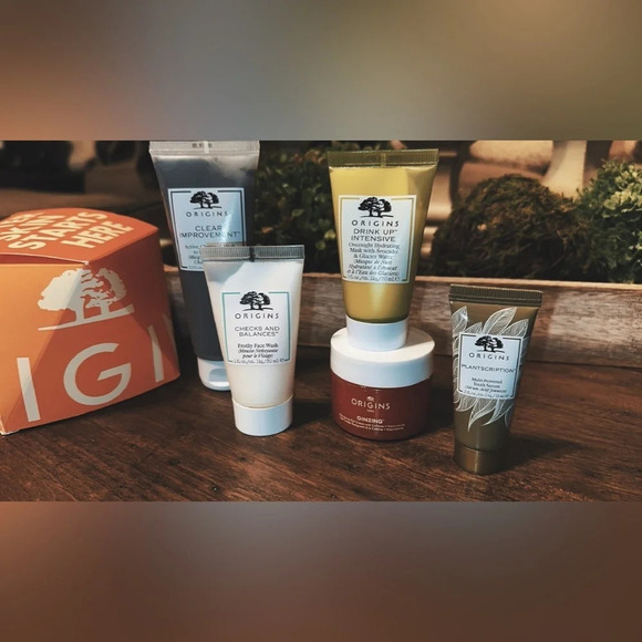 NWT ORIGINS 5pc skincare bundle Clear Improvement Active Charcoal Face Set - Picture 10 of 14